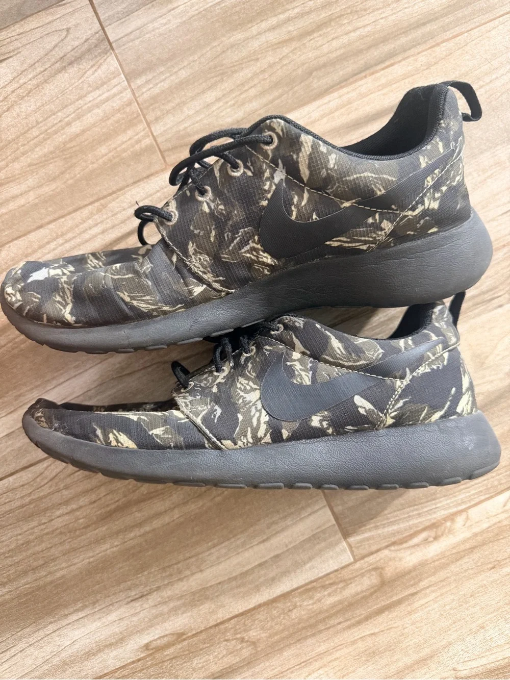 Nike Men’s Athletic Sneakers in Olive Camo and Black